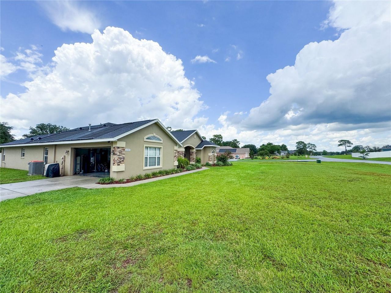 6282 NE 61st Avenue Road, Silver Springs, FL 34488 Photo