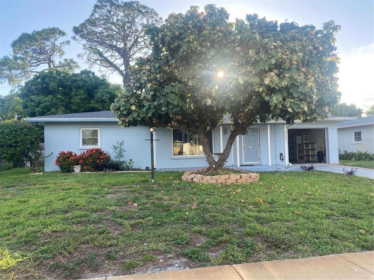 6124 Dartmouth Drive, Bradenton, FL 34207 Photo