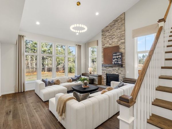 152 Pine Street, Unit 23, Norton, MA 02766