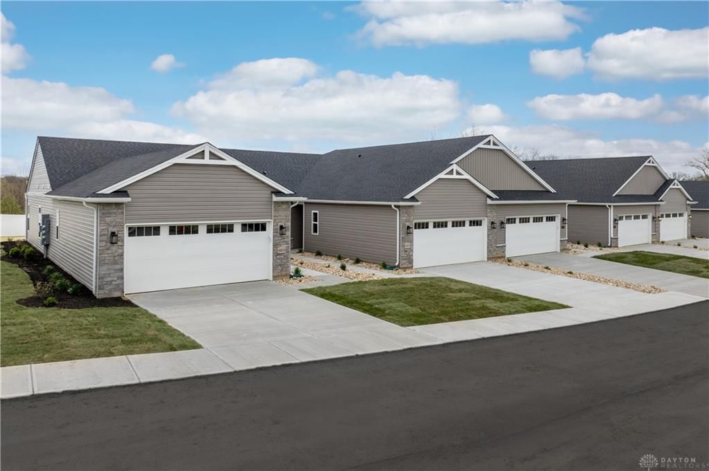 6835 Traditions Street, Unit 23, Middletown, OH 45044 Main Photo