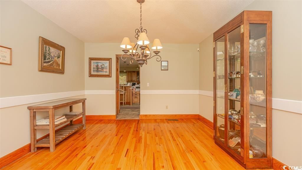 105 Richardson Dr. Photo 32