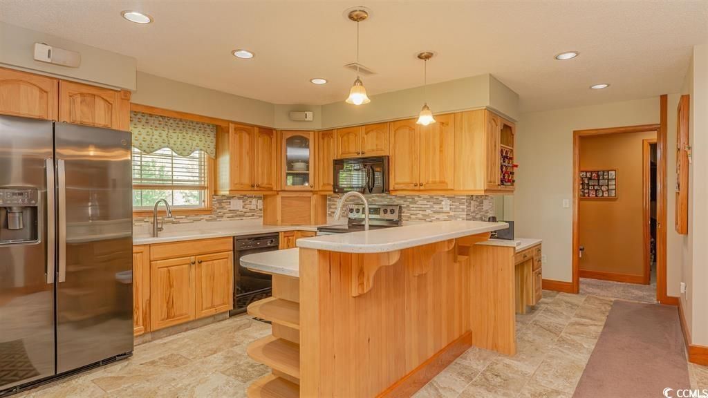 105 Richardson Dr. Photo 35