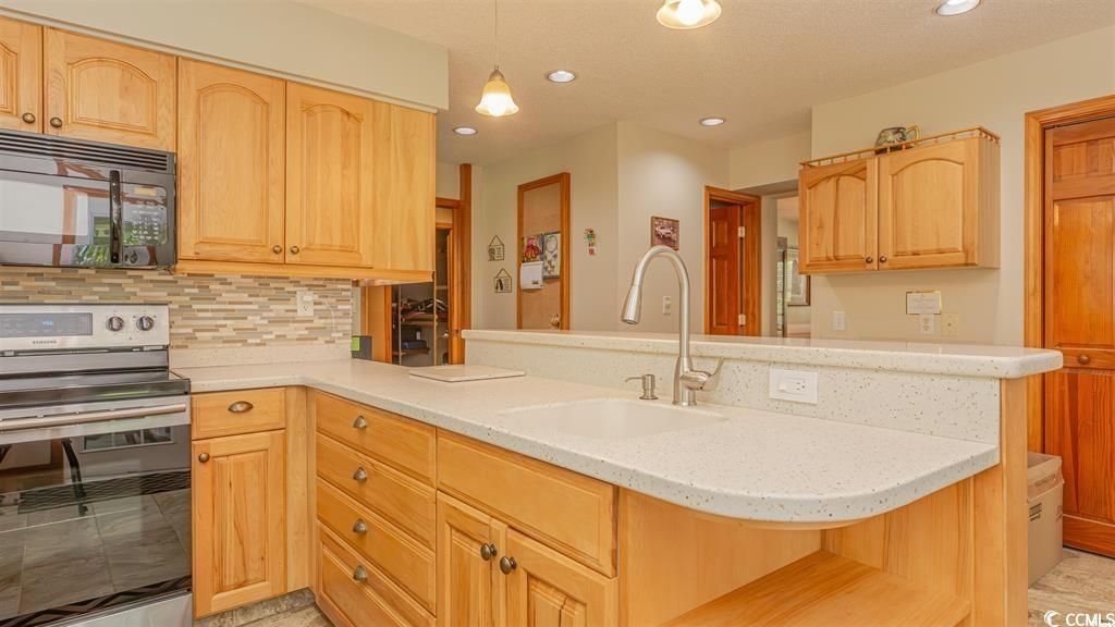 105 Richardson Dr. Photo 37