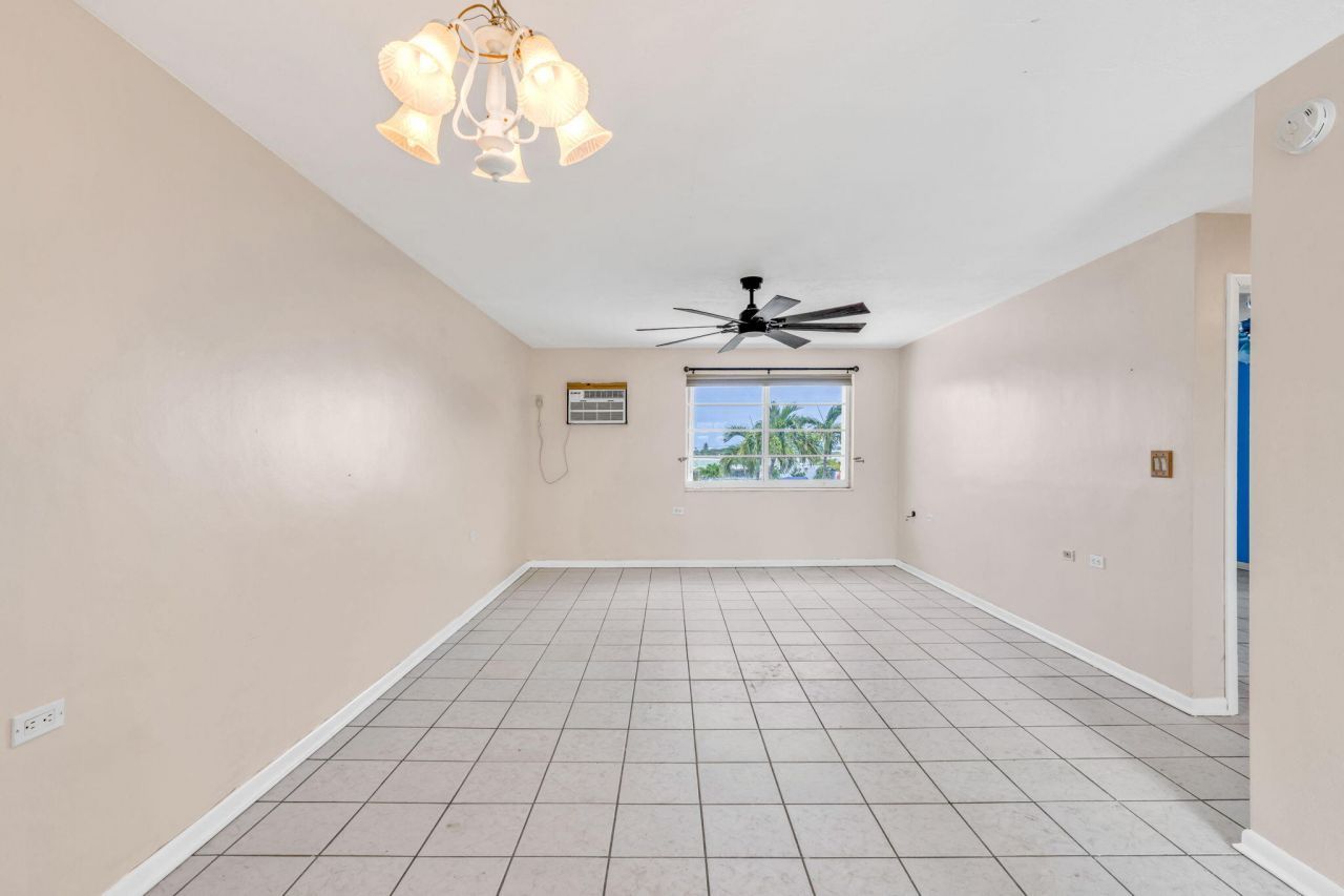 5301 Ocean Terrace, Unit 6, Marathon, FL 33050 Photo