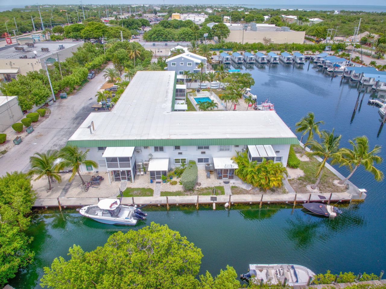 5301 Ocean Terrace, Unit 6, Marathon, FL 33050 Photo