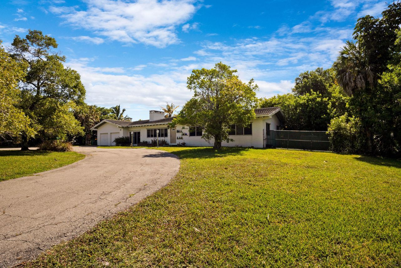 5250 Rock Island Road, Tamarac, FL 33319 Photo