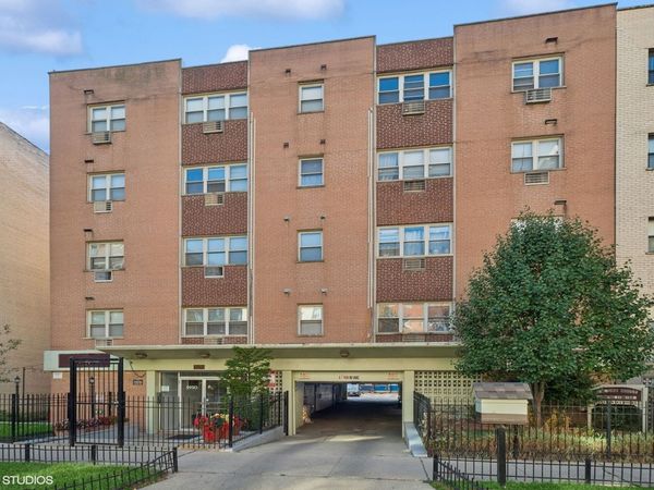 5950 N Kenmore Avenue, Unit 306, Chicago, IL 60660