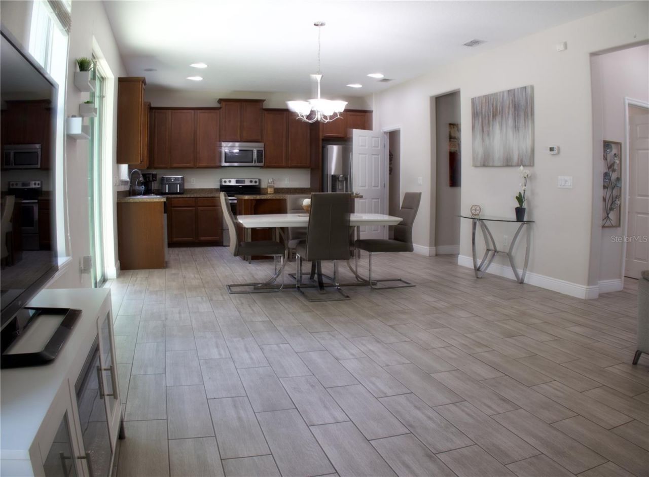 7338 Azalea Cove Circle, Orlando, FL 32807 Photo