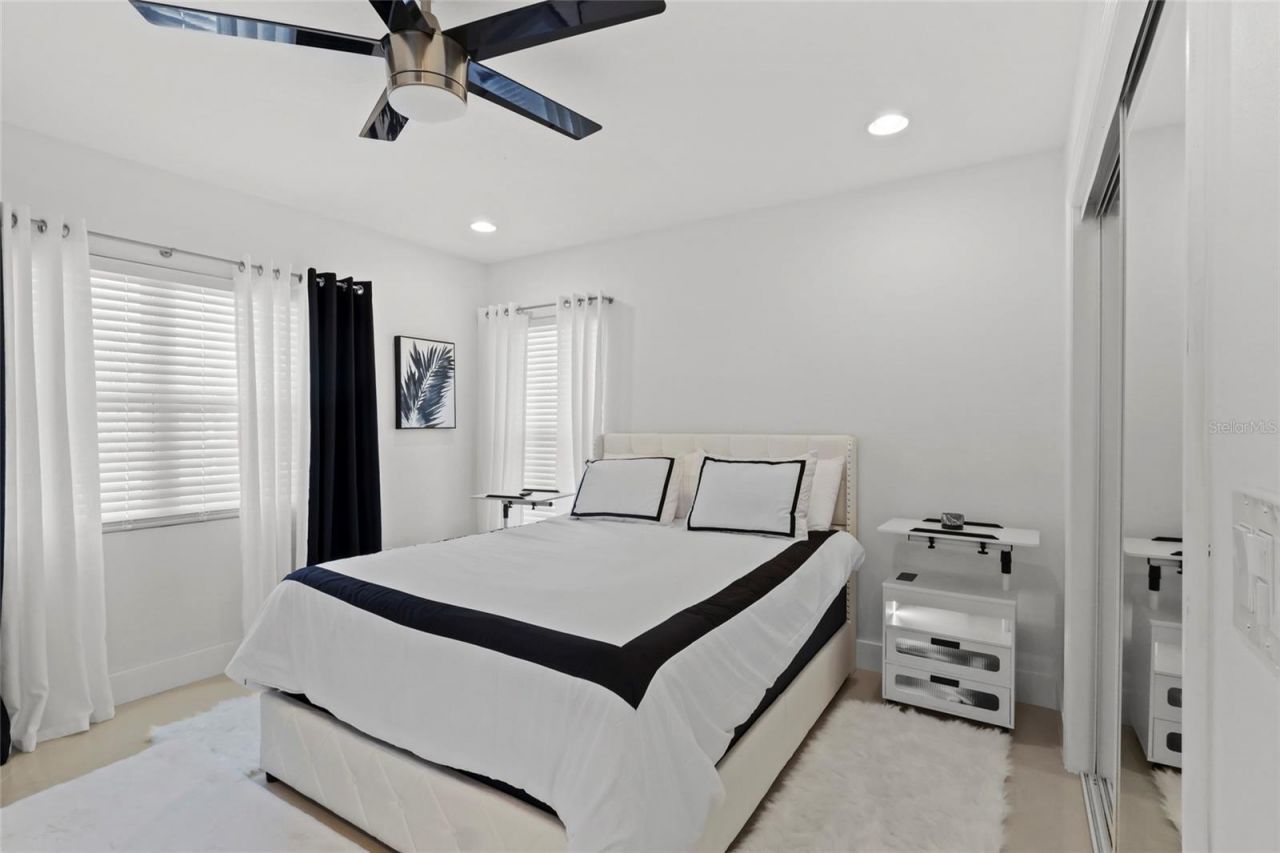 6917 22nd Street W, Bradenton, FL 34207 Photo