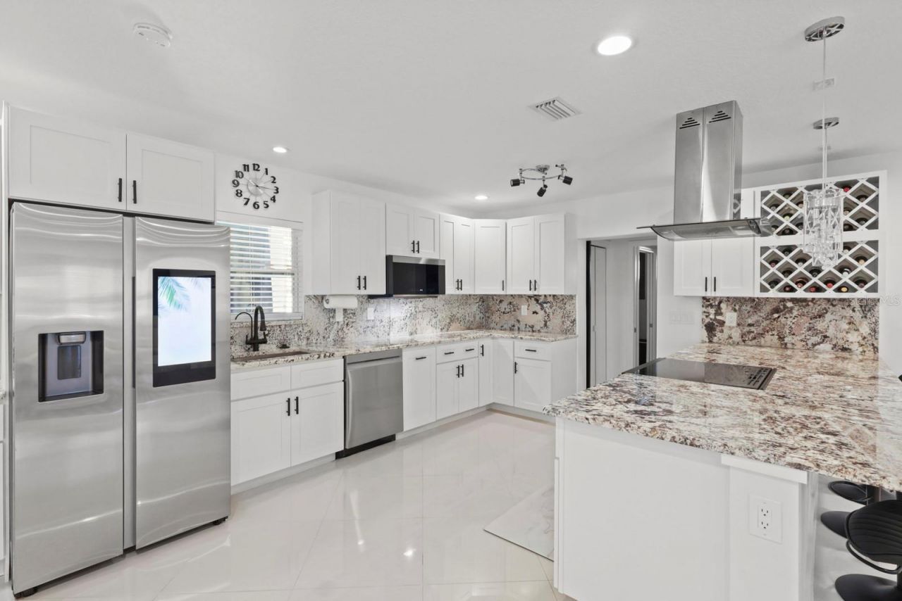 6917 22nd Street W, Bradenton, FL 34207 Photo