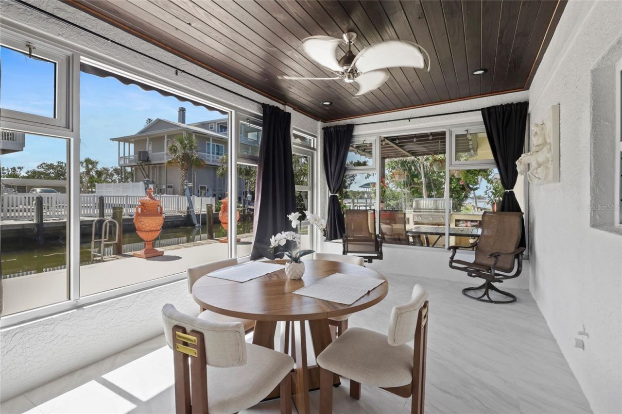 6917 22nd Street W, Bradenton, FL 34207 Photo