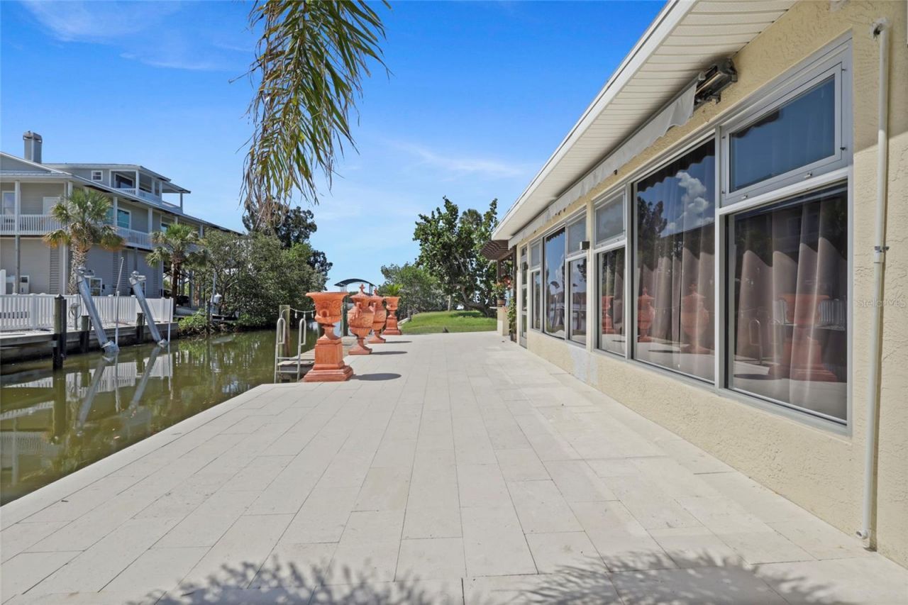 6917 22nd Street W, Bradenton, FL 34207 Photo