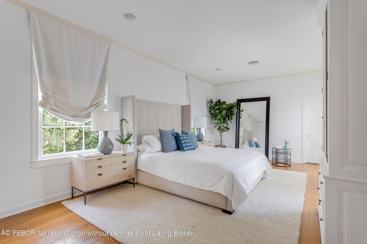 145 Clarendon Avenue, Palm Beach, FL 33480 Photo