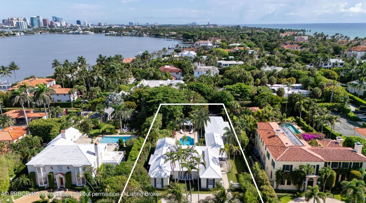 145 Clarendon Avenue, Palm Beach, FL 33480 Photo