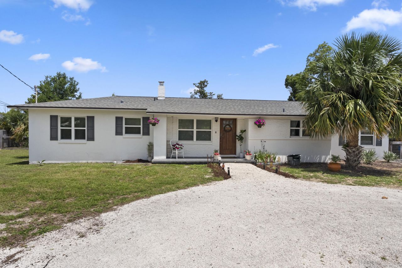 905 E 2nd Plaza, Panama City, FL 32401 Main Photo