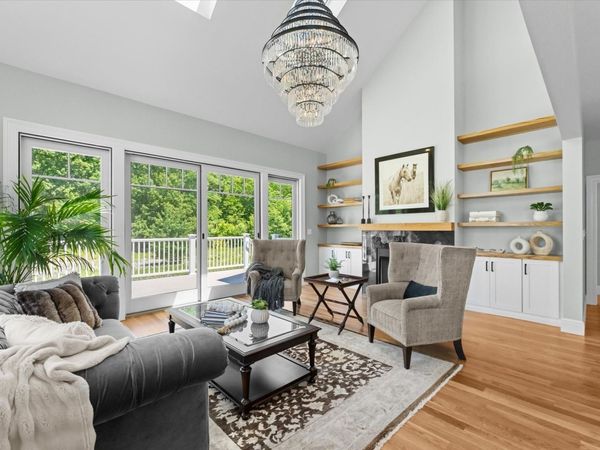 9 Adams Lane, Unit 9, Sherborn, MA 01770