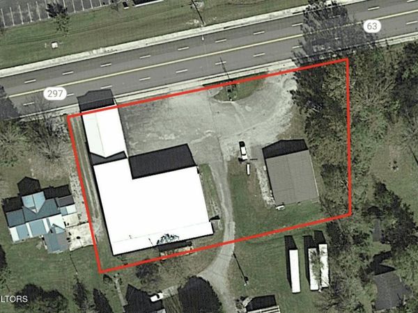 3136 Baker Hwy, Huntsville, TN 37756