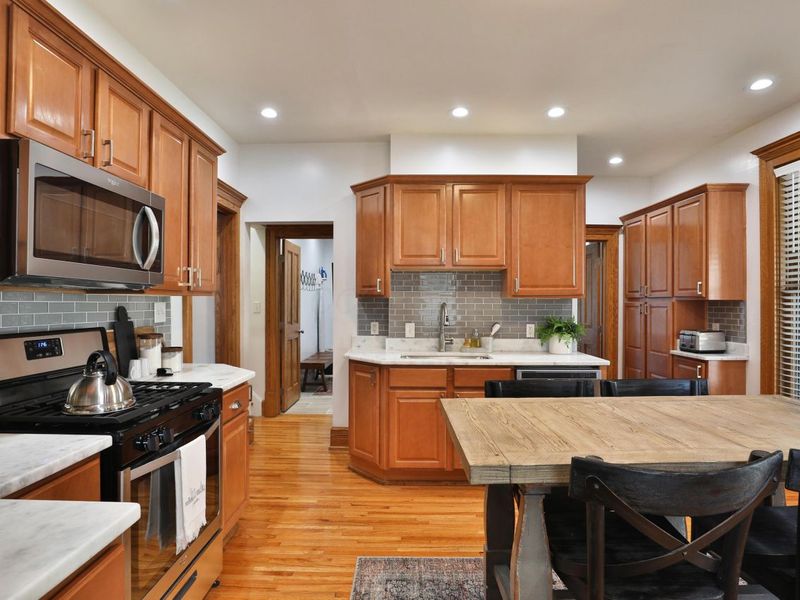 398 W 5th Avenue, Columbus, OH 43201 Photo 22