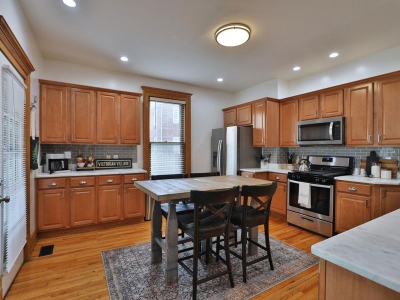 398 W 5th Avenue, Columbus, OH 43201 Photo 25