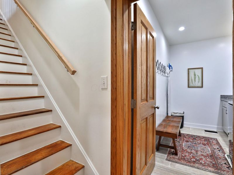 398 W 5th Avenue, Columbus, OH 43201 Photo 31