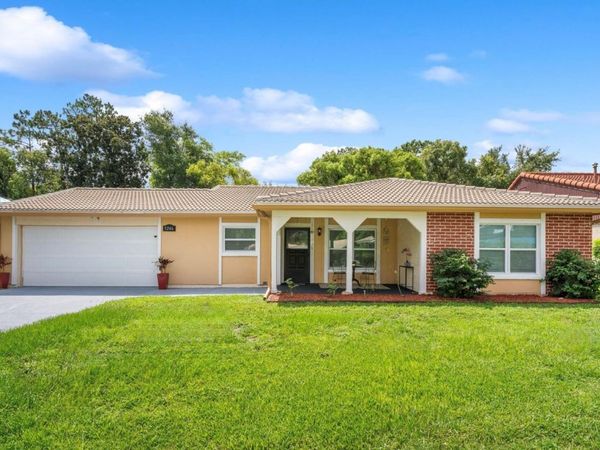 5246 MAYAPPLE CIRCLE, ORLANDO, FL 32821
