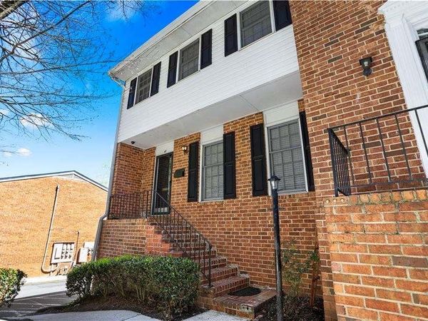 6520 Roswell Road, Unit 47, Sandy Springs, GA 30328