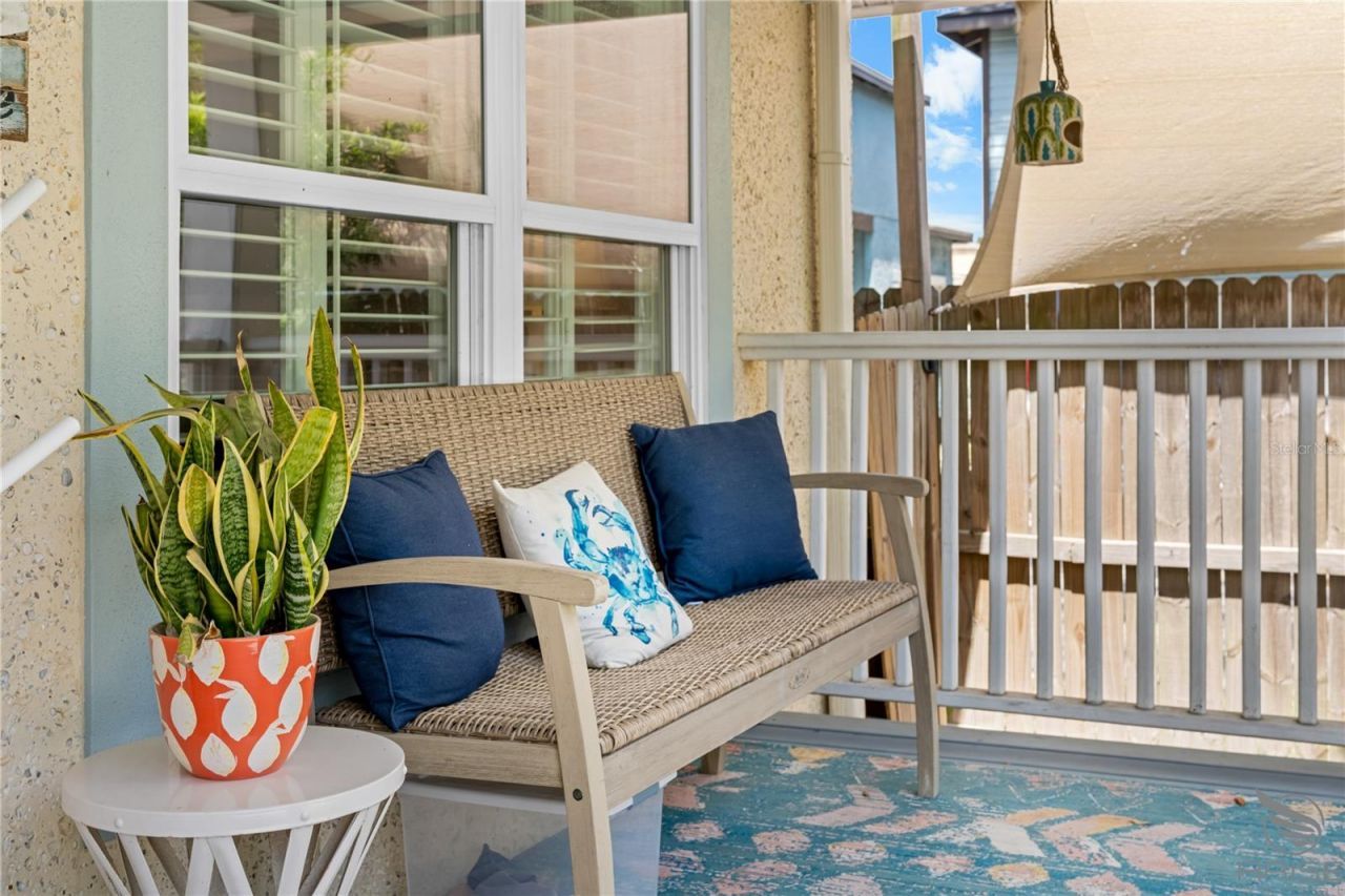 305 Live Oak, New Smyrna Beach, FL 32168 Photo