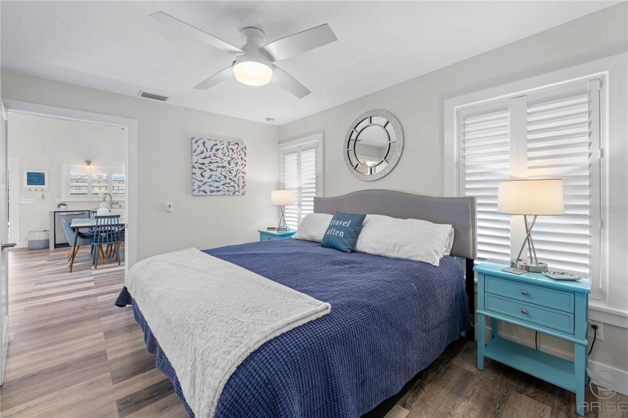 305 Live Oak, New Smyrna Beach, FL 32168 Photo