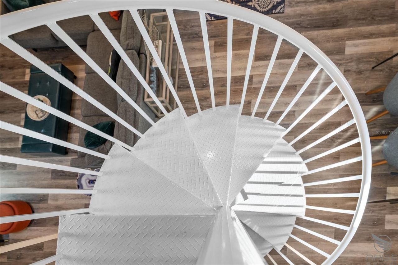 305 Live Oak, New Smyrna Beach, FL 32168 Photo