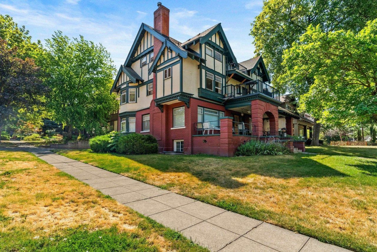 903 S Adams St, Spokane, WA 99204 Main Photo