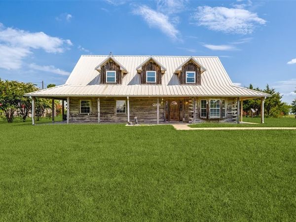 330 County Road 2904, Dodd City, TX 75438