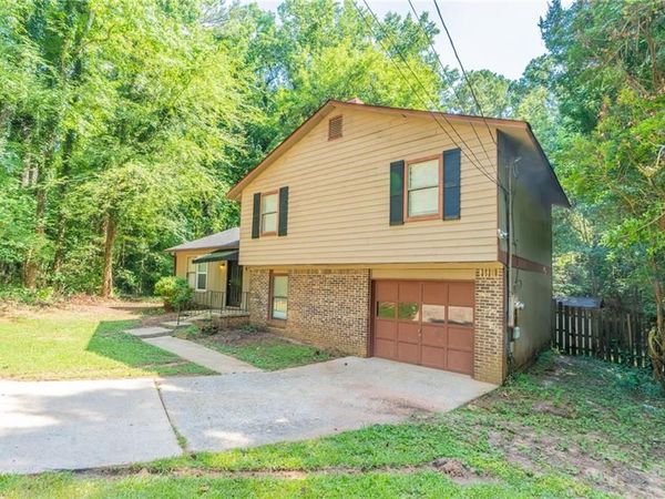 3830 Chimney Stone Court, Ellenwood, GA 30294