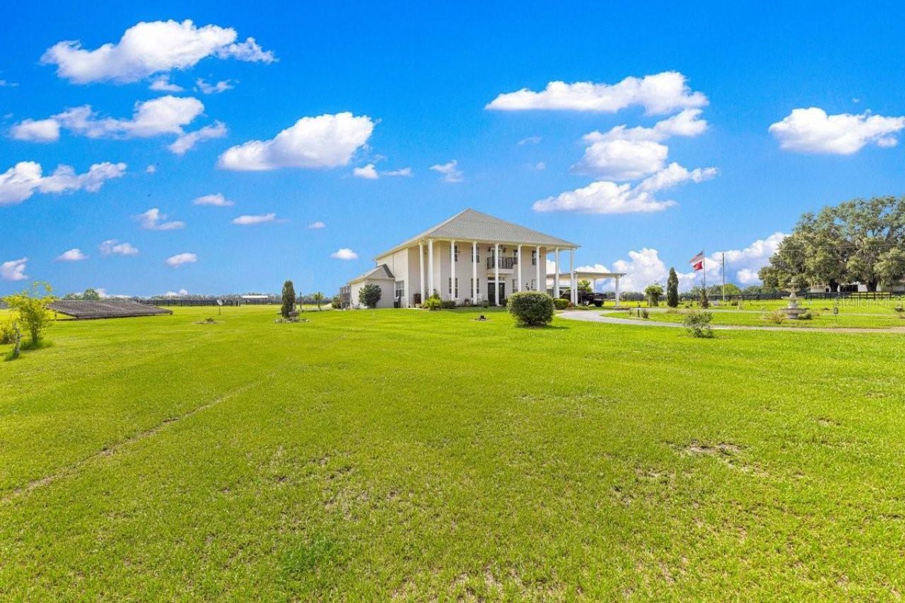 12345 NE 14th Avenue, Anthony, FL 32617 Photo