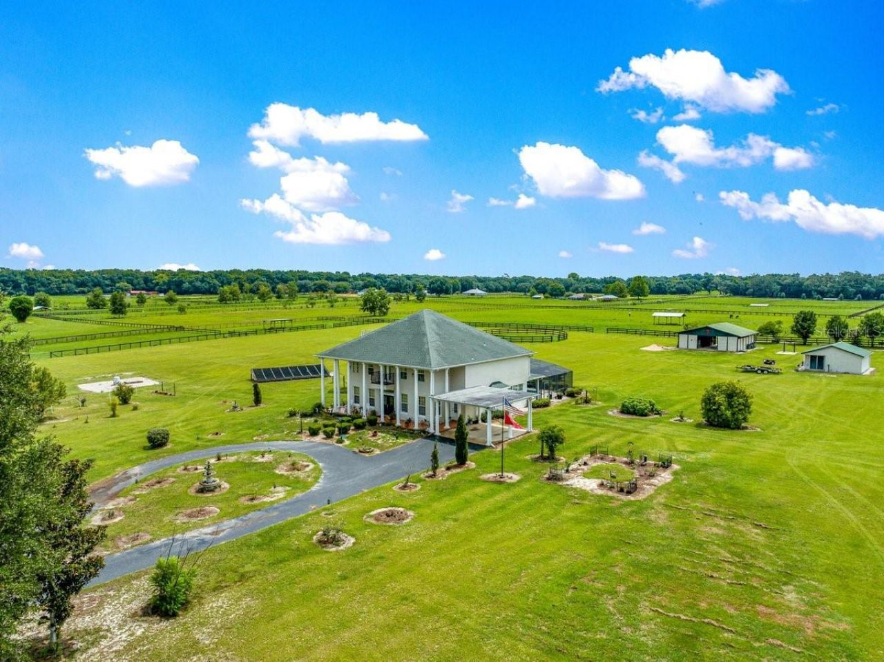 12345 NE 14th Avenue, Anthony, FL 32617 Photo