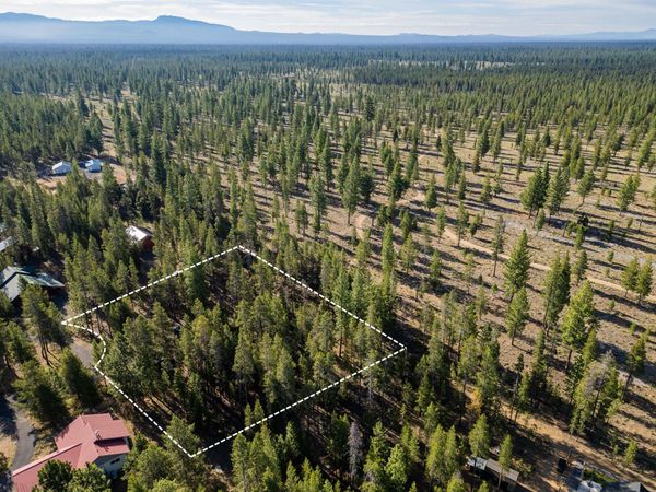 54809 Mountain View Court, Bend, OR 97707