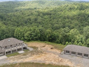 1824 Kingtown Road, Strunk, KY 42649