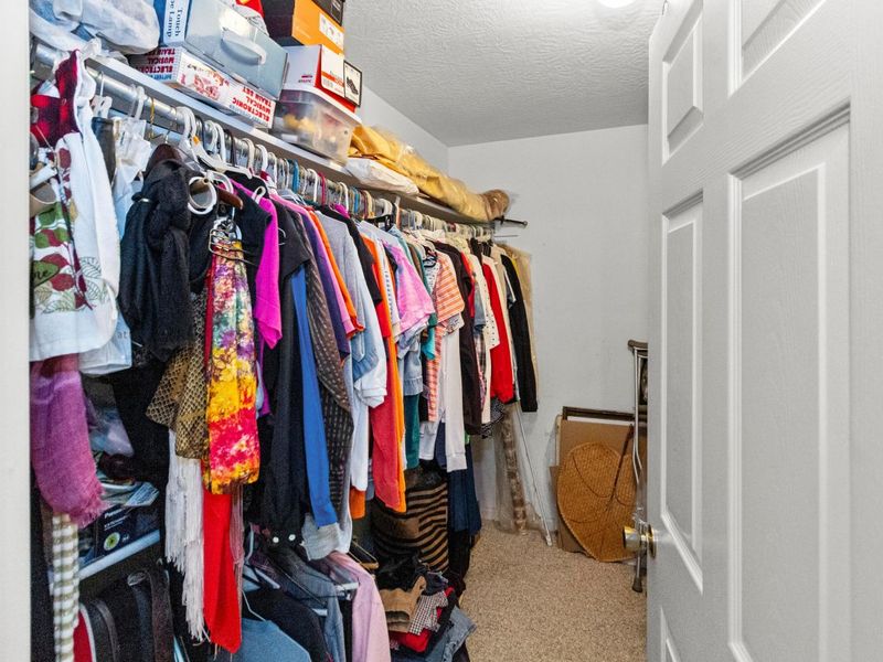 2477 Crystal Springs Drive, Hilliard, OH 43026 Photo 12