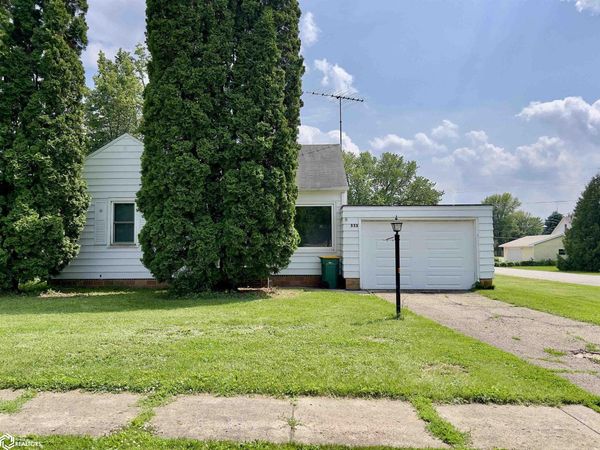 333 W North St, Manly, IA 50456