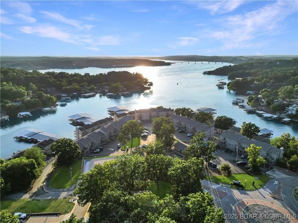 713 Indian Pointe , Unit 713, Osage Beach, MO 65065