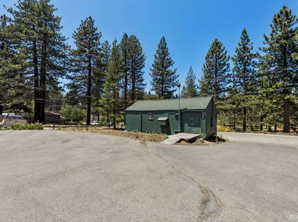 2205 Lake Tahoe Boulevard, South Lake Tahoe, CA 96150 Photo