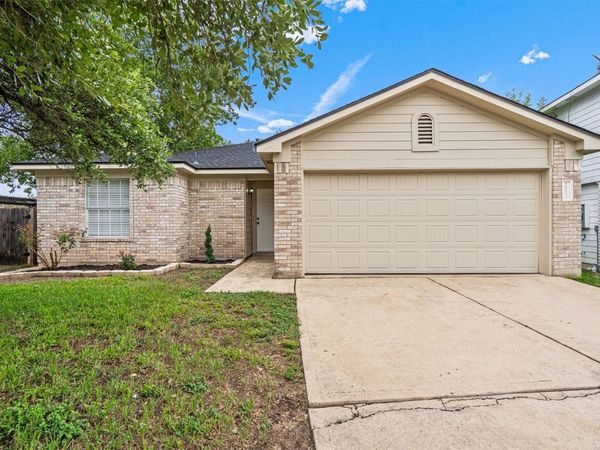 2012 Charlotte WAY, Round Rock, TX 78664