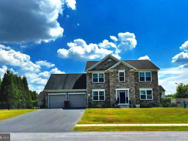 14732 CEDARBROOK DRIVE, GREENCASTLE, PA 17225