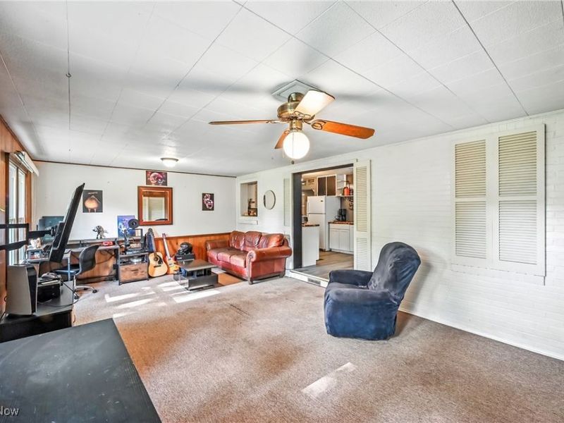 351 Niles Vienna Road, Vienna, OH 44473 Photo 16