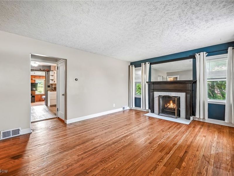 351 Niles Vienna Road, Vienna, OH 44473 Photo 18