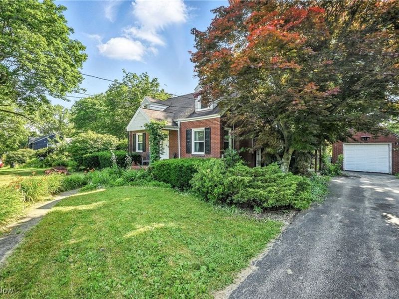 351 Niles Vienna Road, Vienna, OH 44473 Photo 3