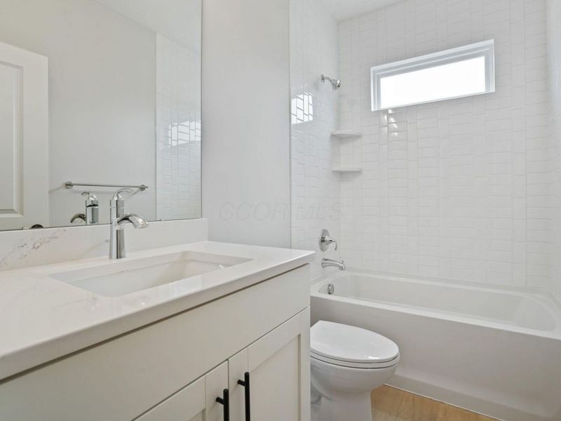 102 Corsica Way, Delaware, OH 43015 Photo 6