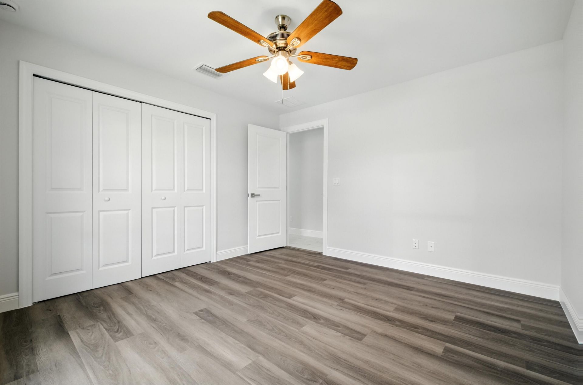 2624 Newport Drive, Fort Pierce, FL 34982 Photo