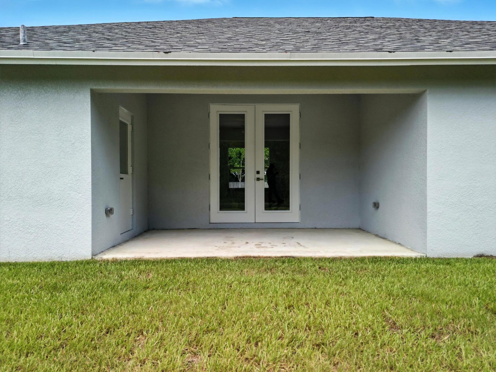2624 Newport Drive, Fort Pierce, FL 34982 Photo
