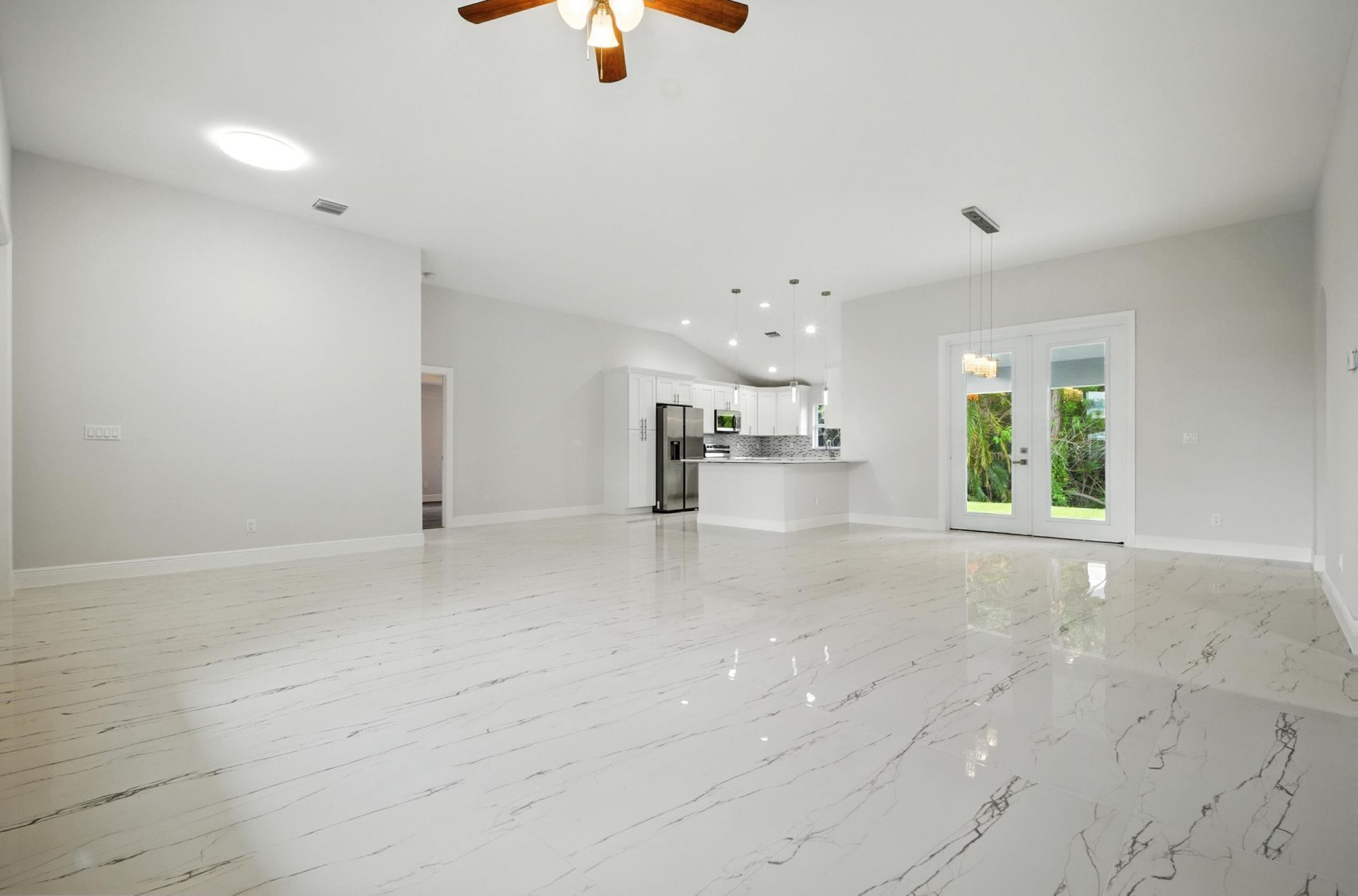 2624 Newport Drive, Fort Pierce, FL 34982 Photo