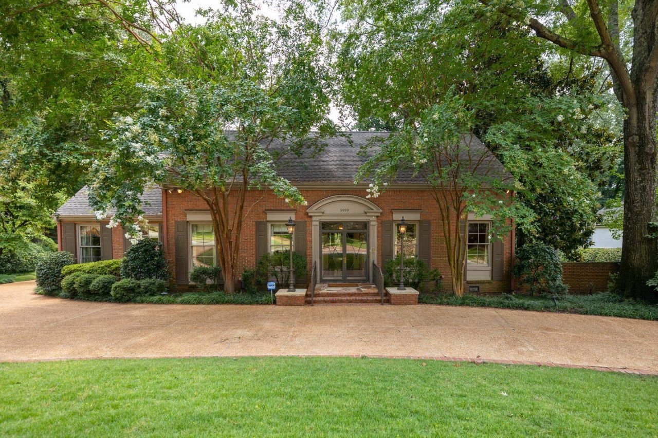 5999 Wood Trail Dr, Memphis, TN 38120 Main Photo